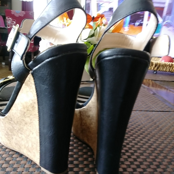 Charlotte Russo wedges E.U.C. - Picture 6 of 13